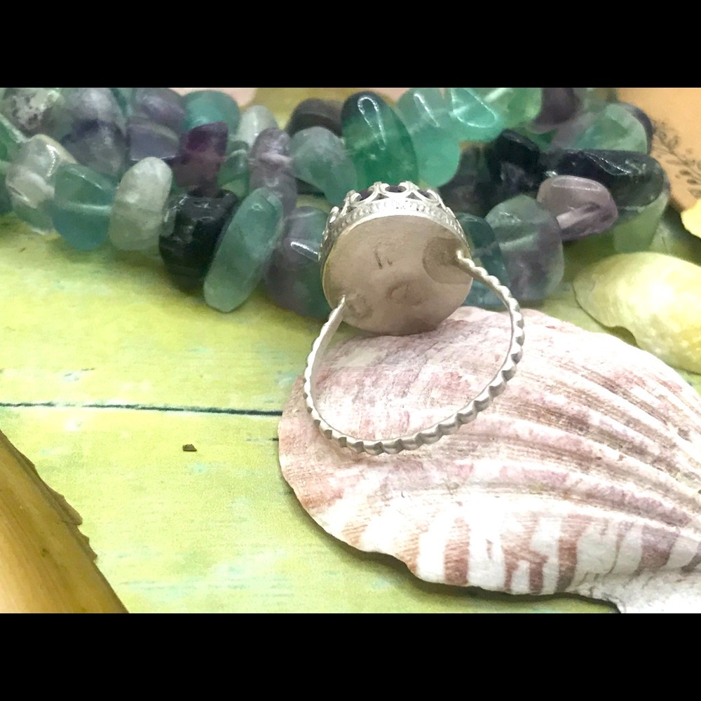 Sterling Silver Amethyst Ring - Picture 4 of 4